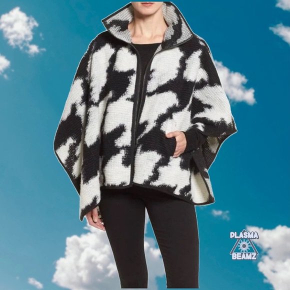 French Connection Jackets & Blazers - French Connection Black & White Wool Blend Zip Front Poncho S/M